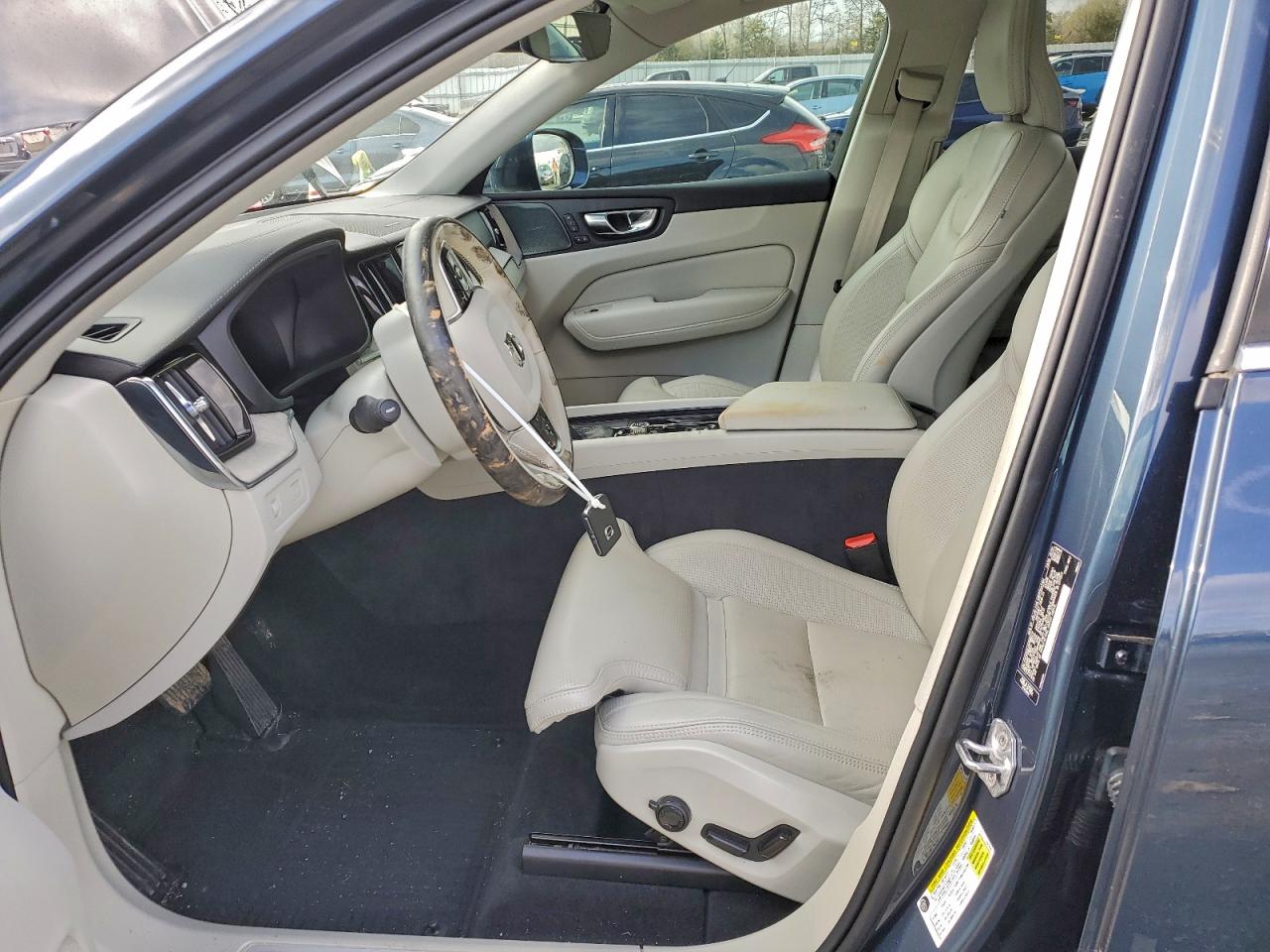 2021 VOLVO XC60 T5 INSCRIPTION photo 7