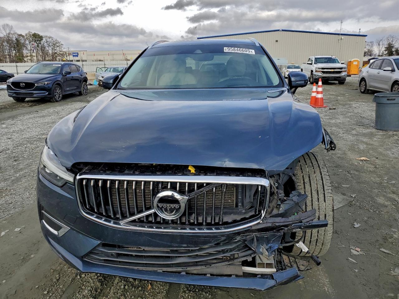 2021 VOLVO XC60 T5 INSCRIPTION photo 5
