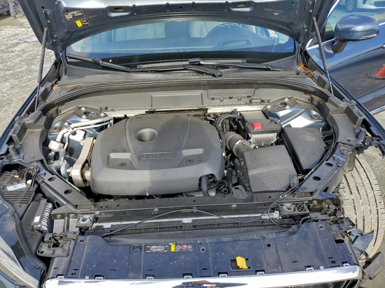 2021 VOLVO XC60 T5 INSCRIPTION photo 12
