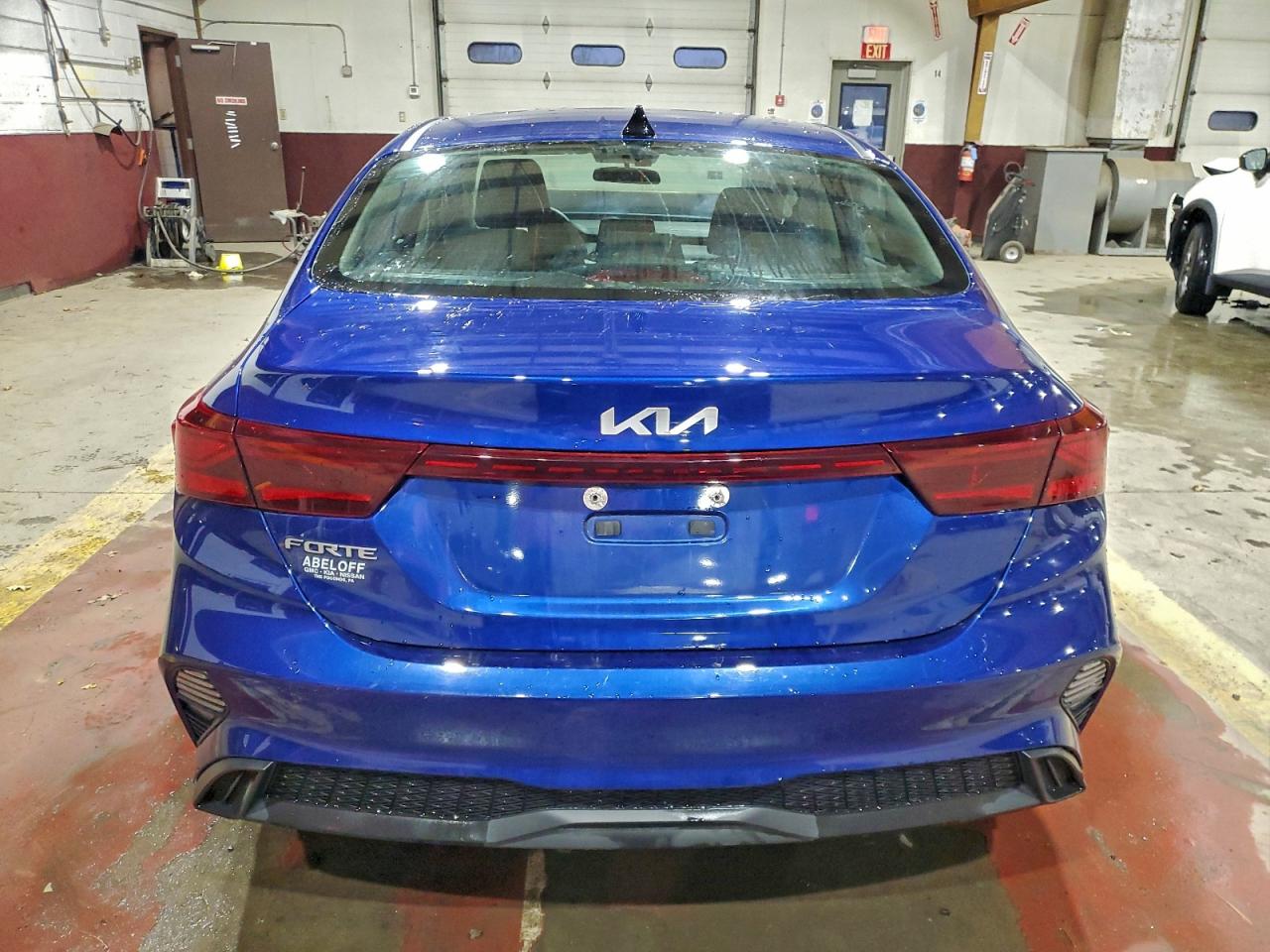2023 KIA FORTE LXS photo 6