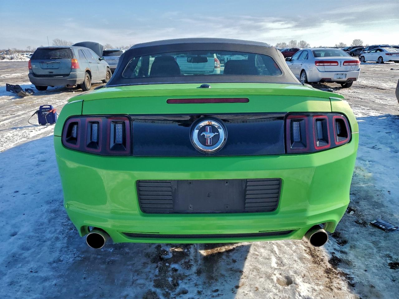 2013 FORD MUSTANG photo 6