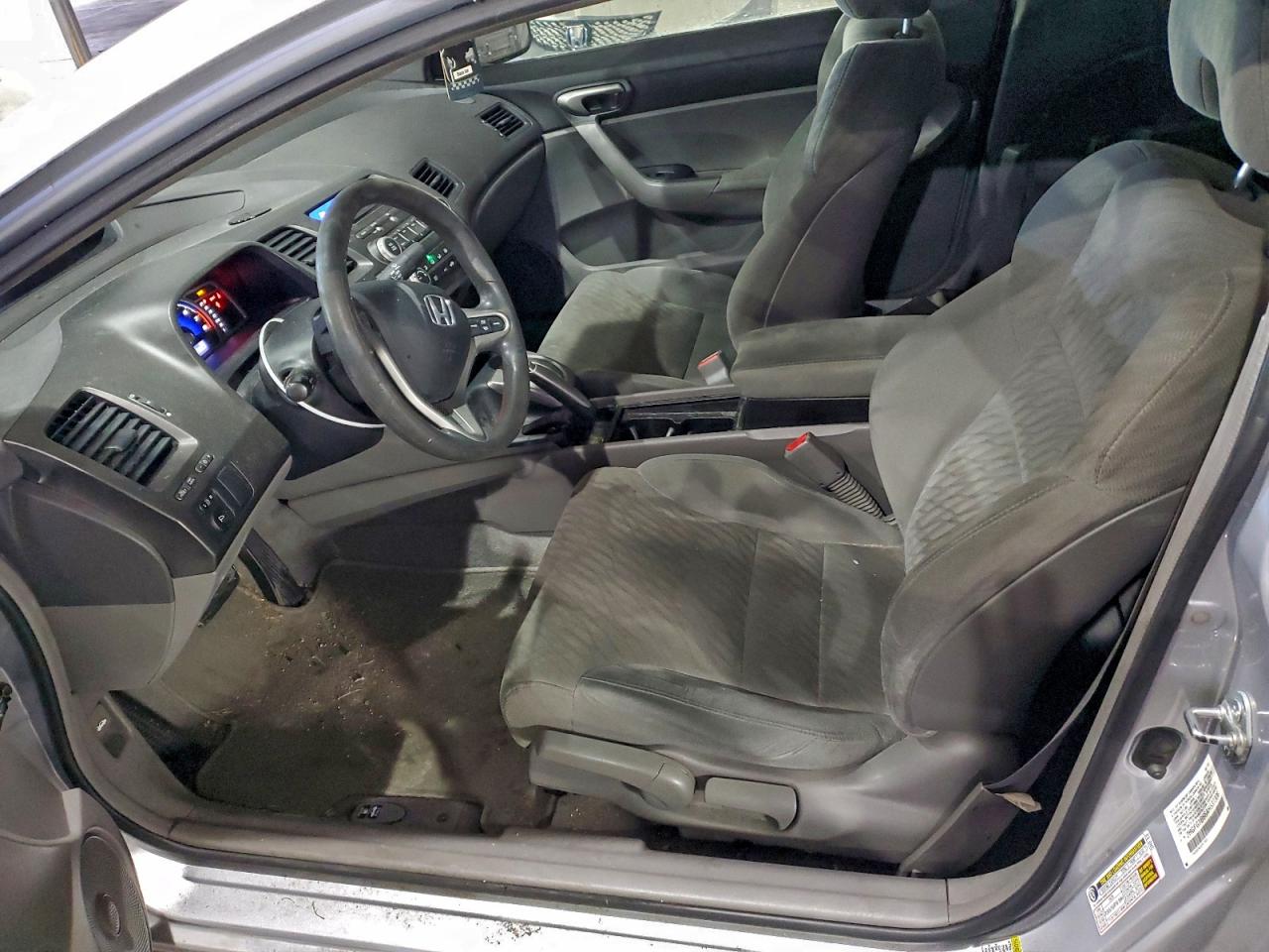 2010 HONDA CIVIC LX photo 7