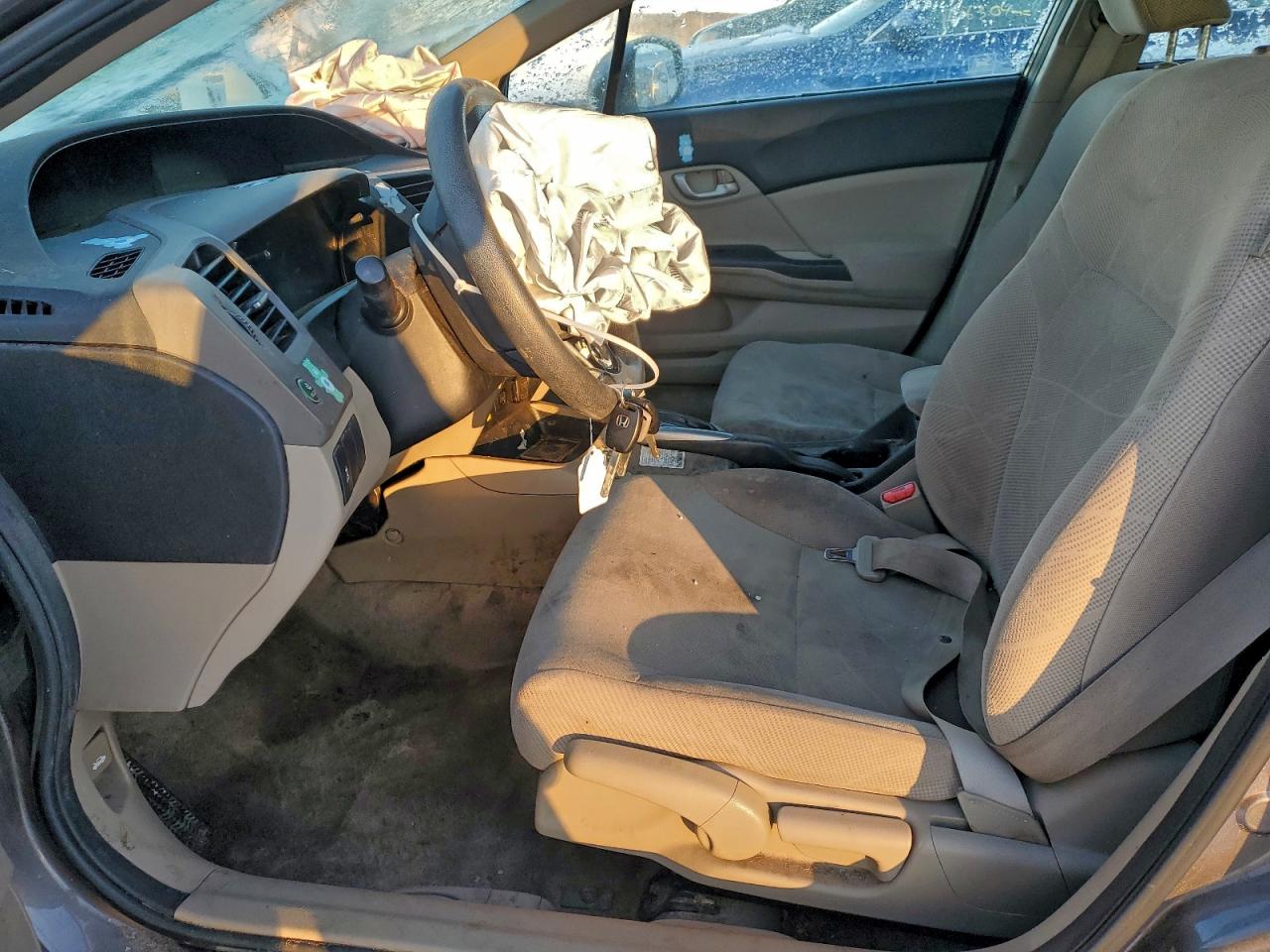 2012 HONDA CIVIC LX photo 13