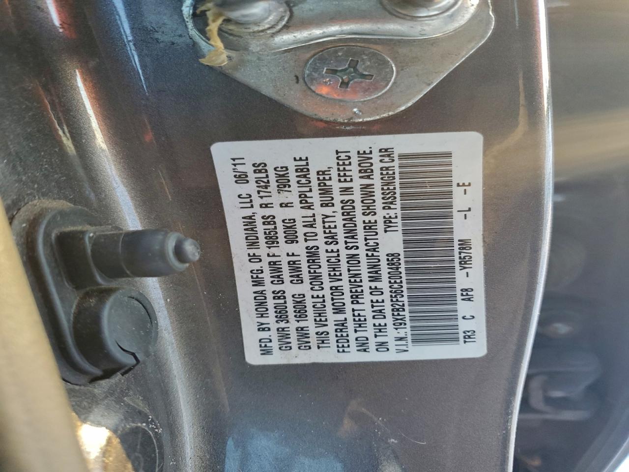 2012 HONDA CIVIC LX photo 23