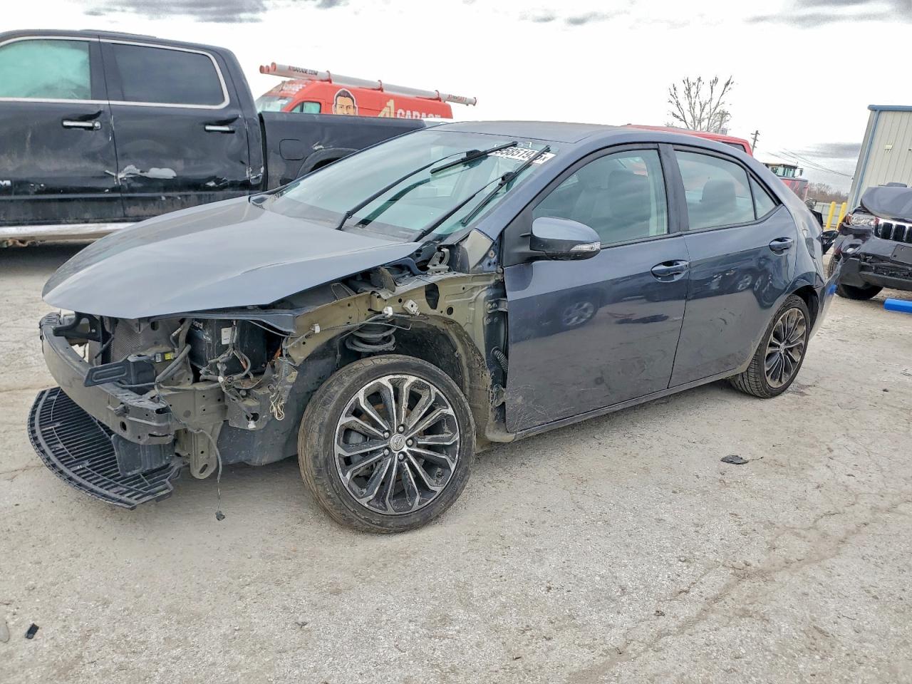 2014 TOYOTA COROLLA