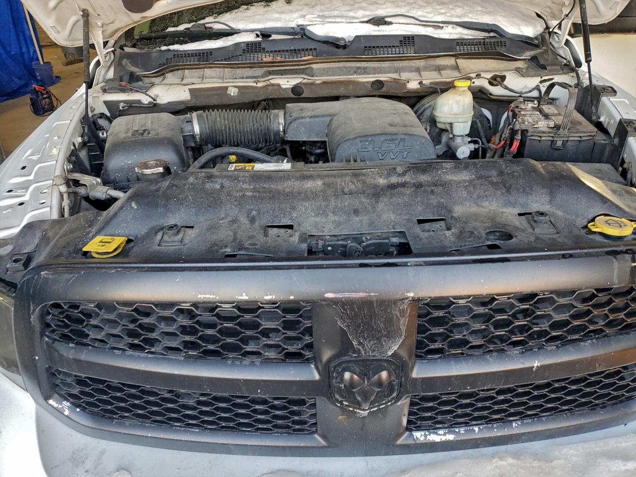 2015 RAM 1500 SLT photo 11