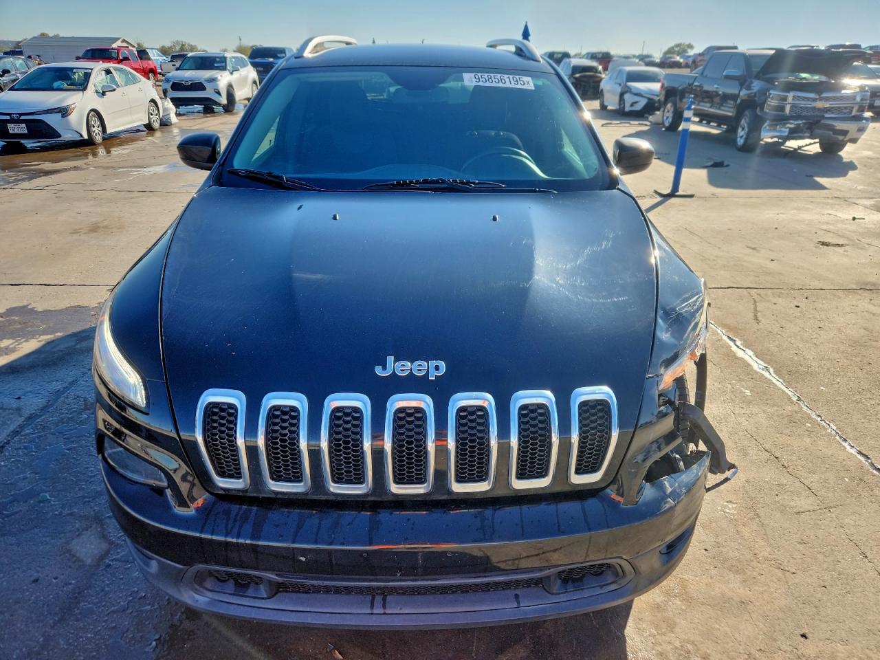 2017 JEEP CHEROKEE LATITUDE photo 5