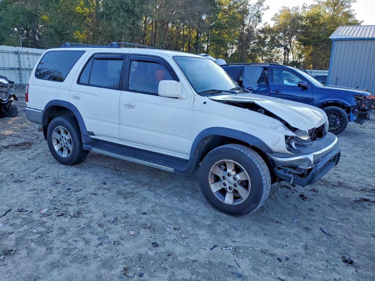 1998 TOYOTA 4RUNNER SR5 photo 10