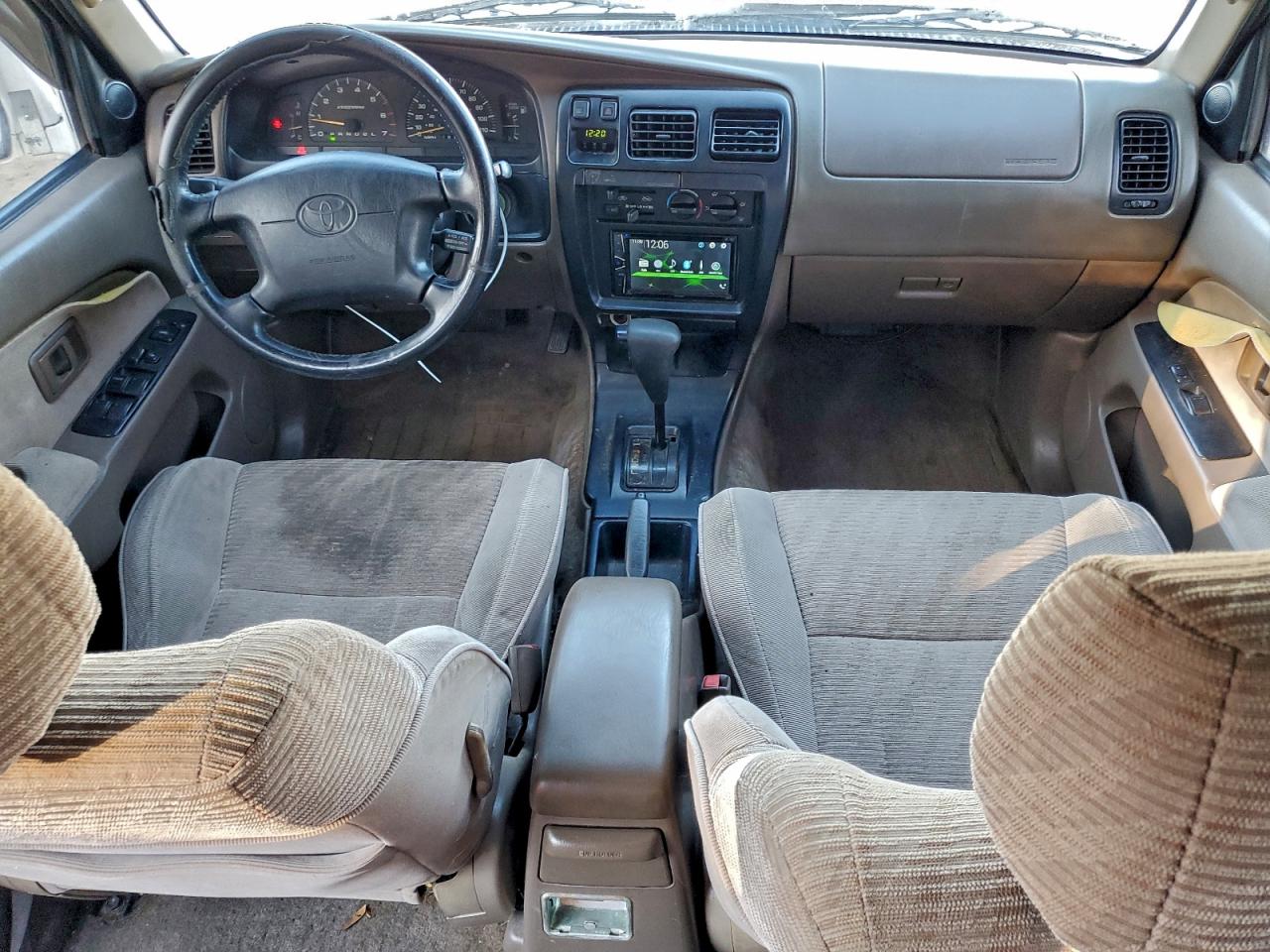 1998 TOYOTA 4RUNNER SR5 photo 22