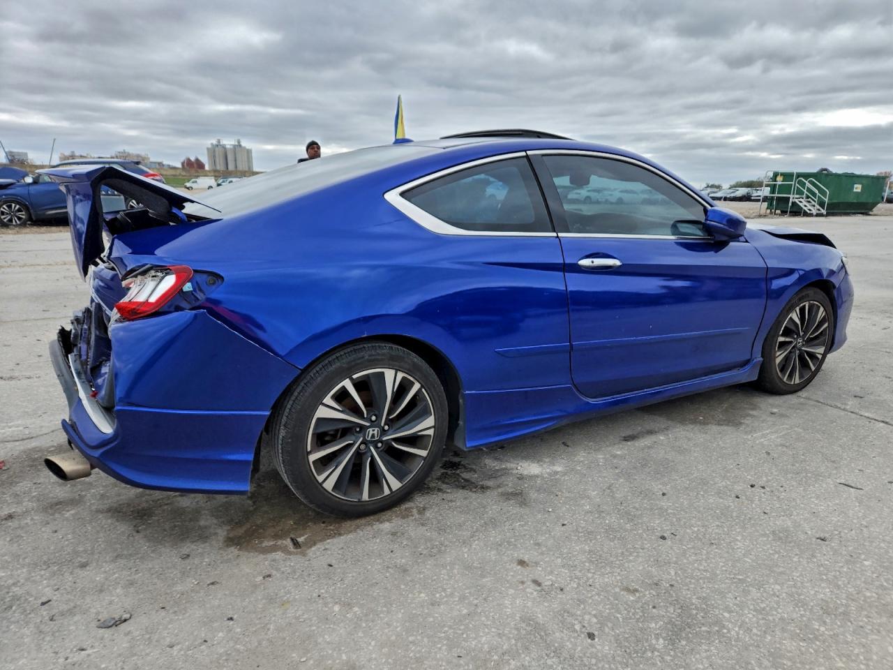 2016 HONDA ACCORD EXL photo 7