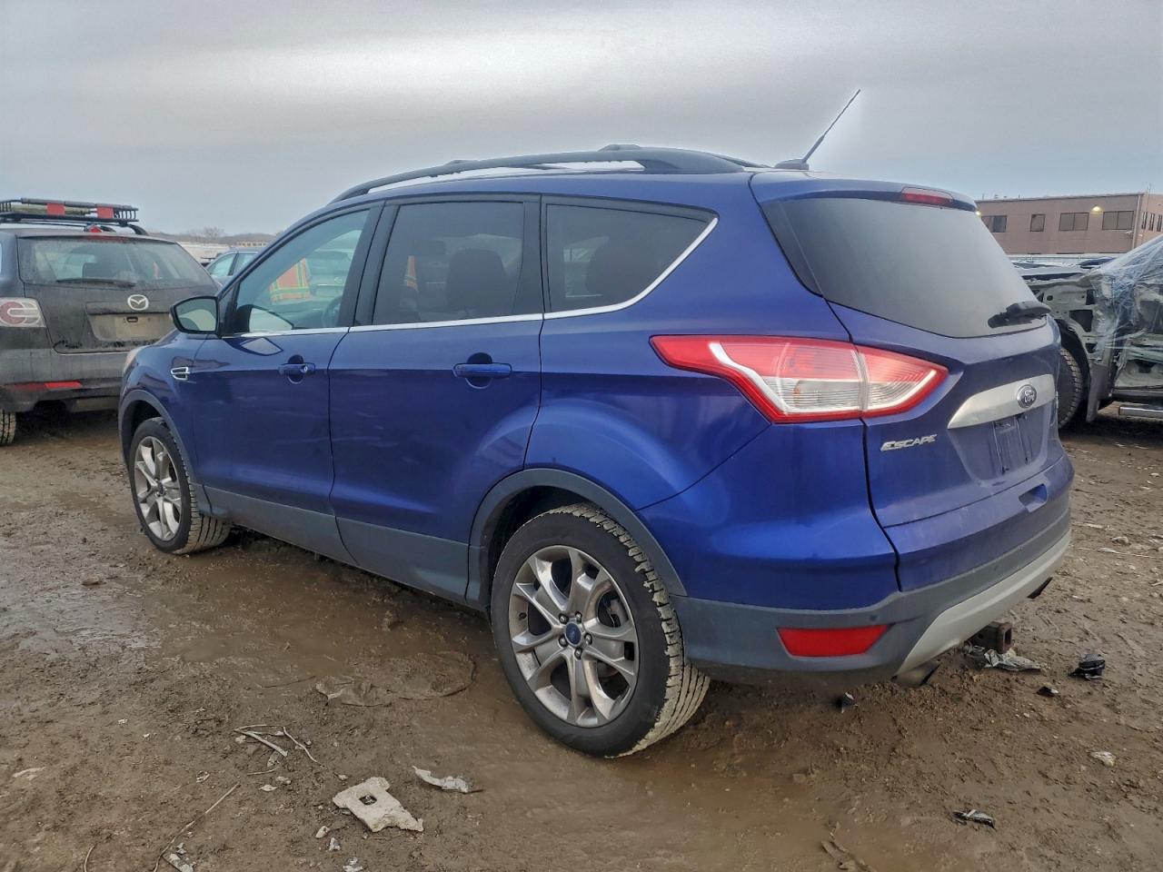 2013 FORD ESCAPE SEL photo 2