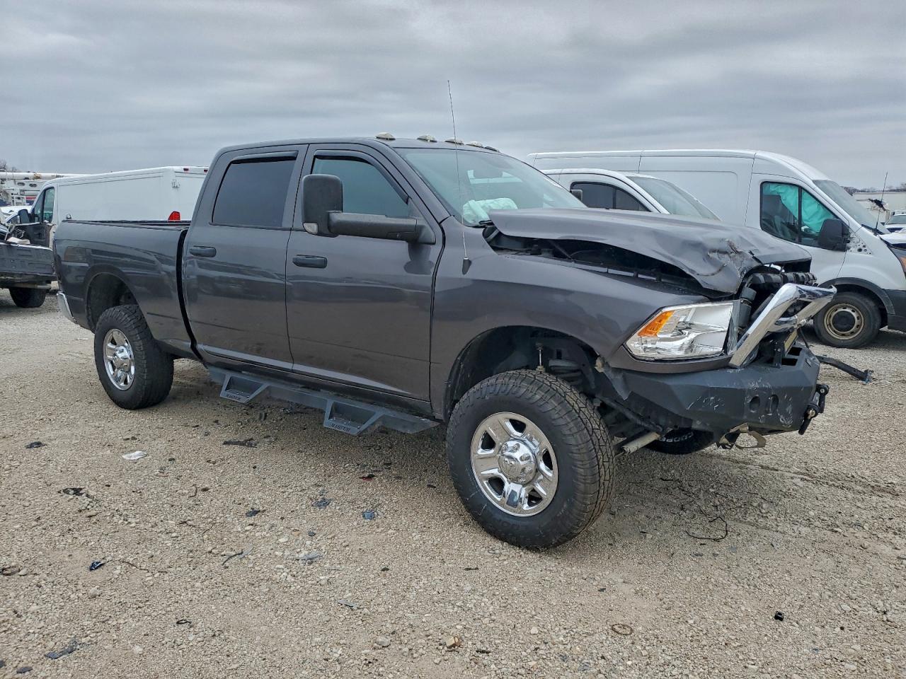 2016 RAM 2500 ST photo 4