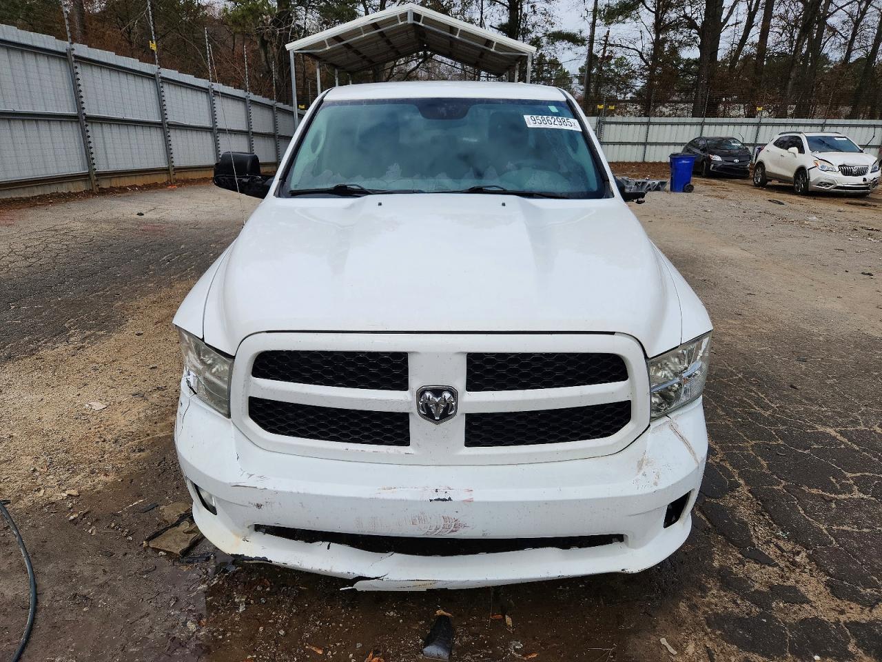 2017 RAM 1500 ST photo 5