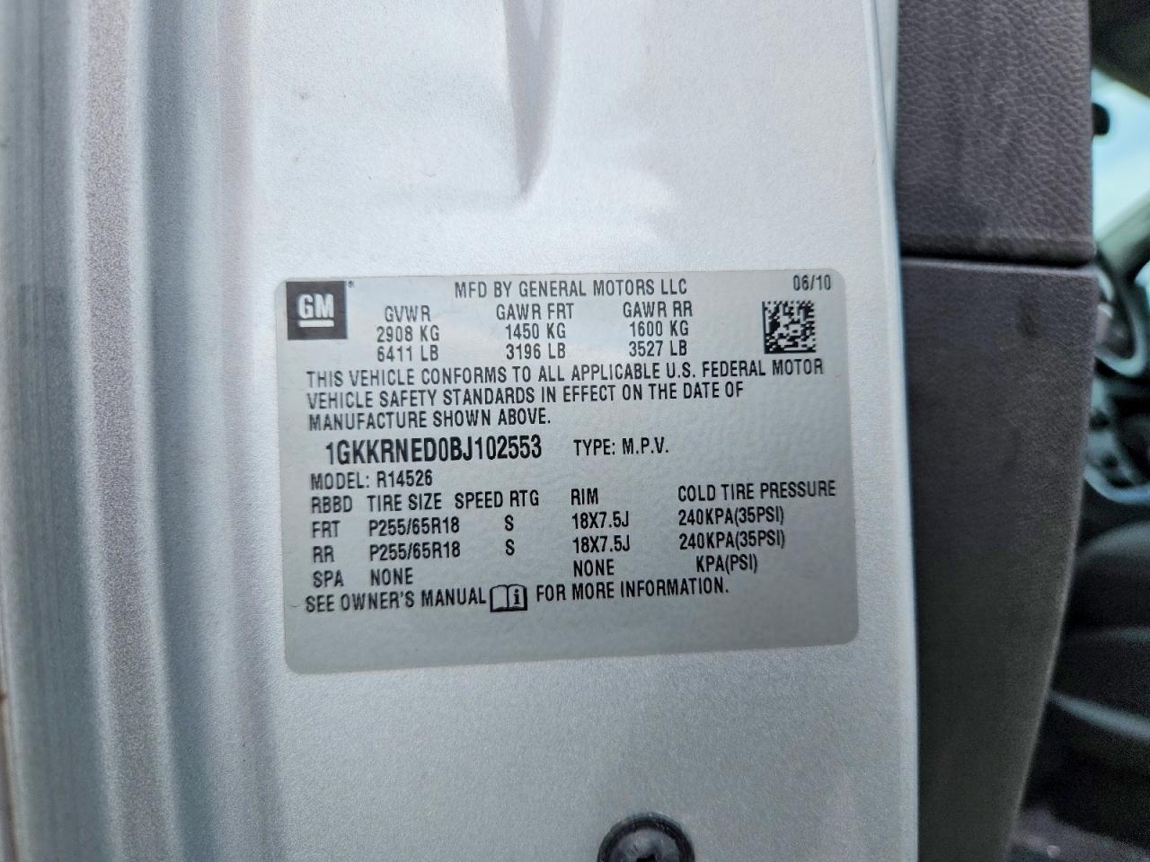 2011 GMC ACADIA SLE photo 37