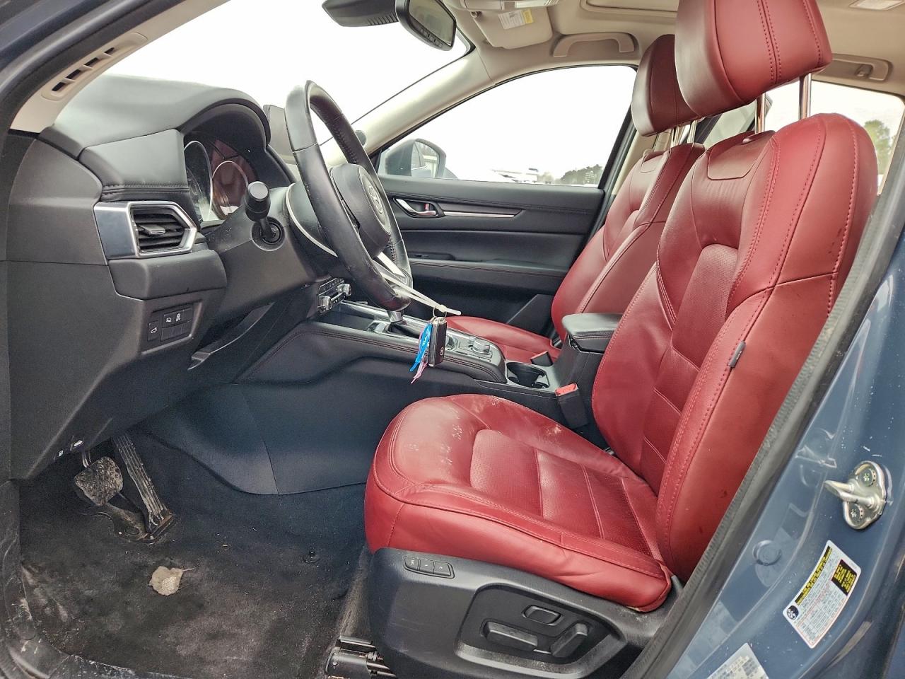 2021 MAZDA CX-5 CARBON EDITION photo 13