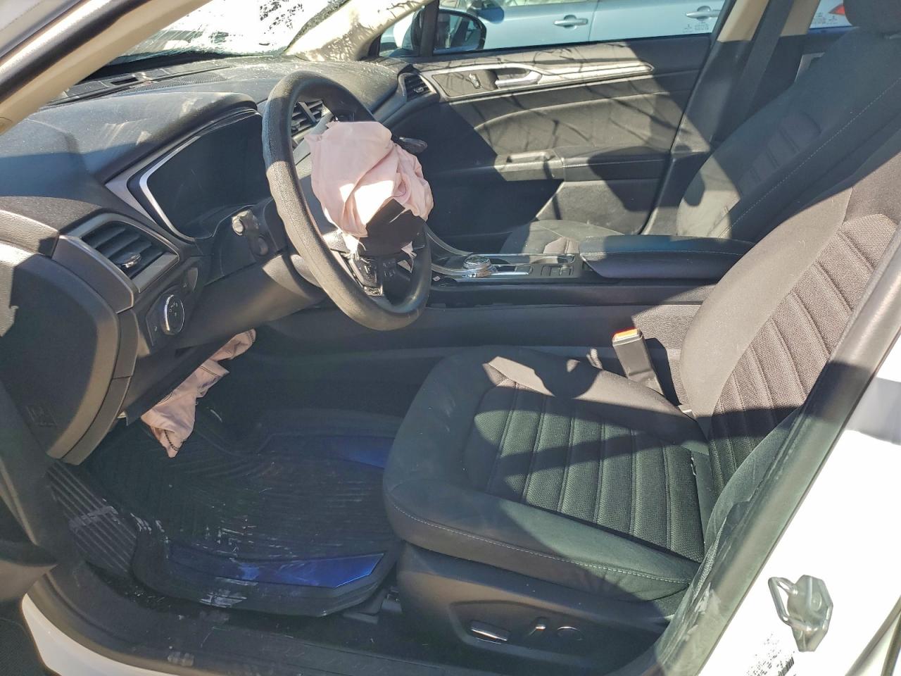 2019 FORD FUSION SE photo 7