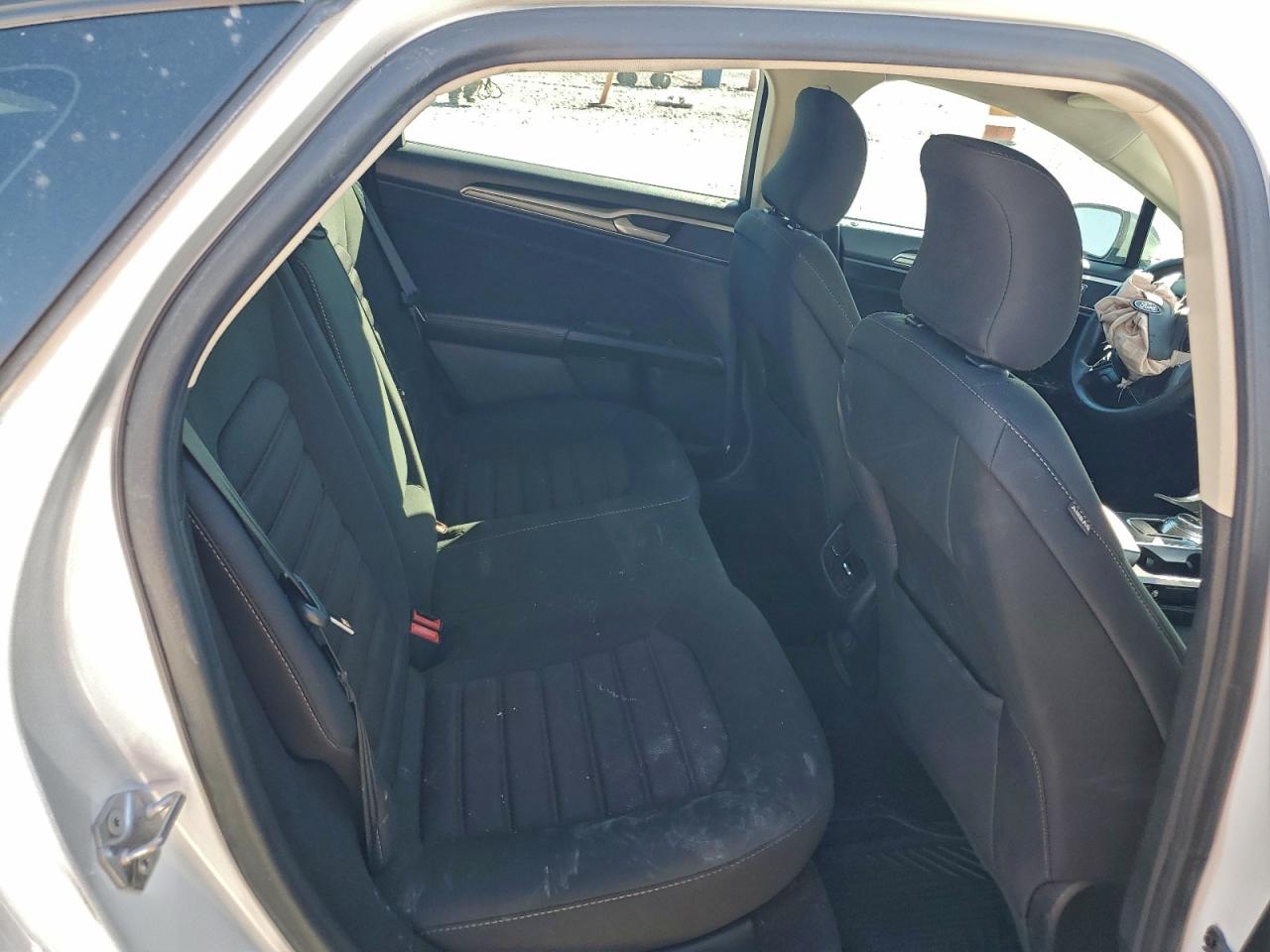 2019 FORD FUSION SE photo 10