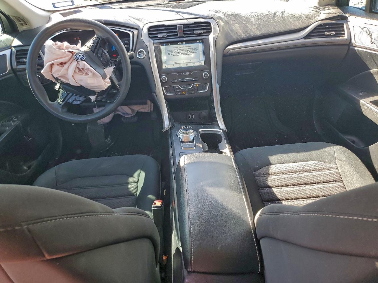2019 FORD FUSION SE photo 8