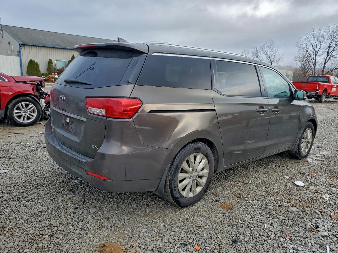 2016 KIA SEDONA EX photo 3
