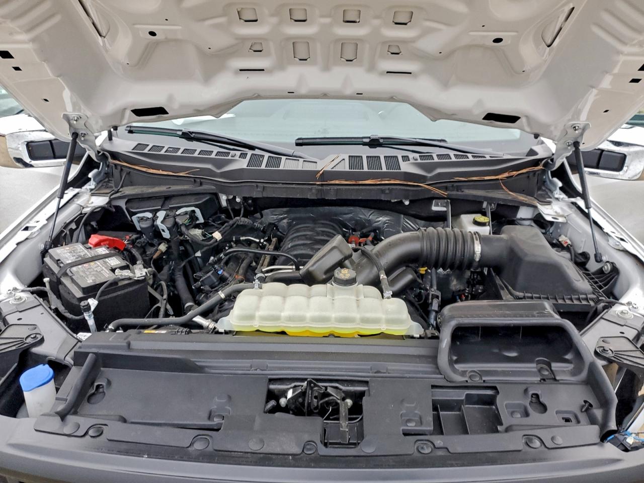 2025 FORD F150 XL photo 21