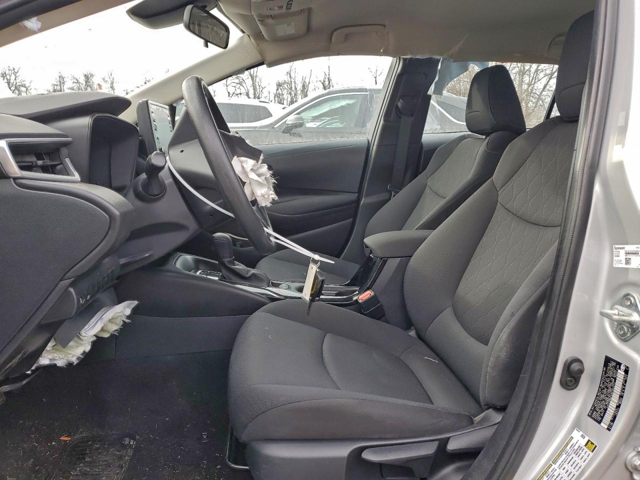 2022 TOYOTA COROLLA LE photo 13