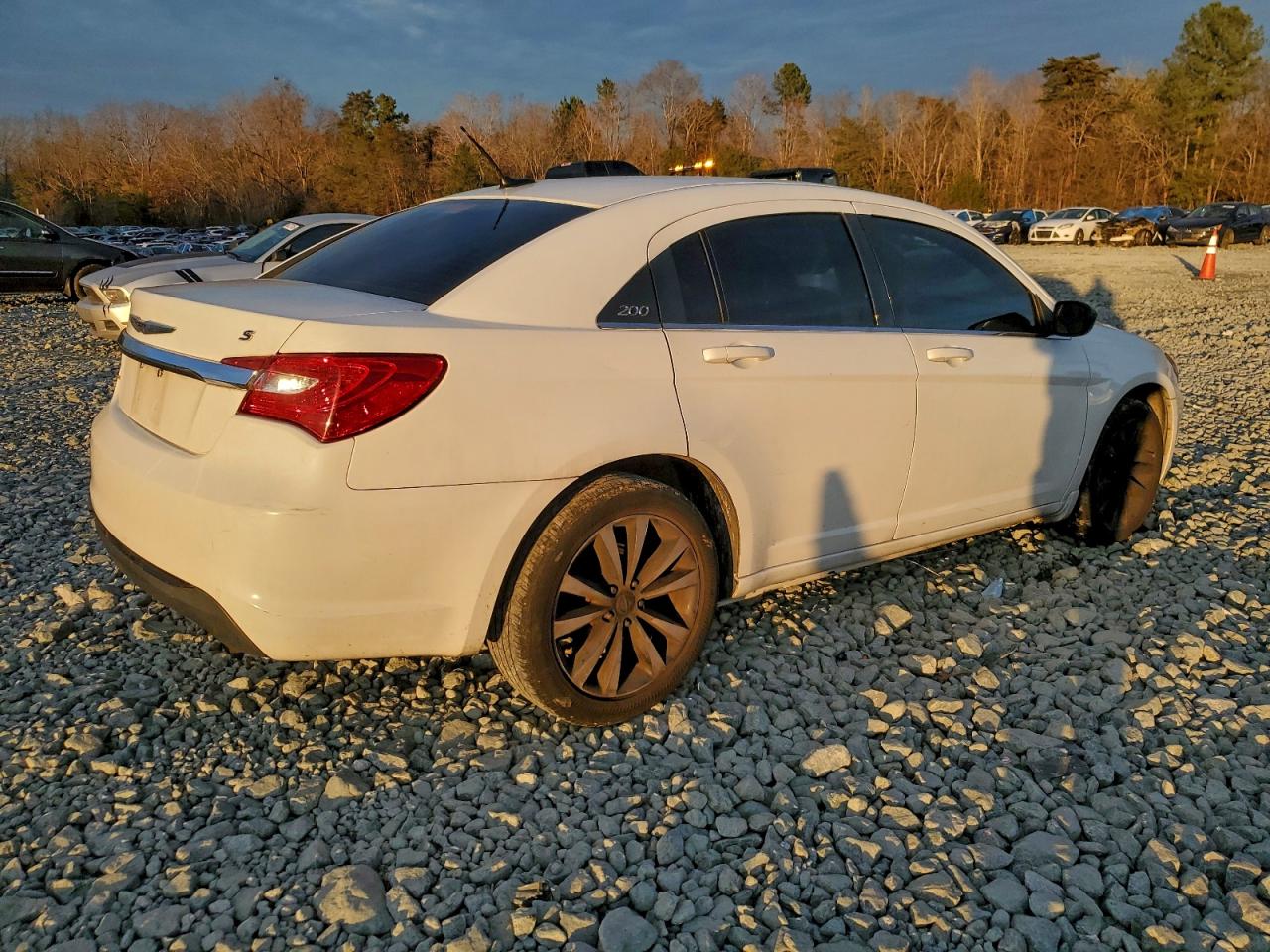 2013 CHRYSLER 200 TOURING photo 3