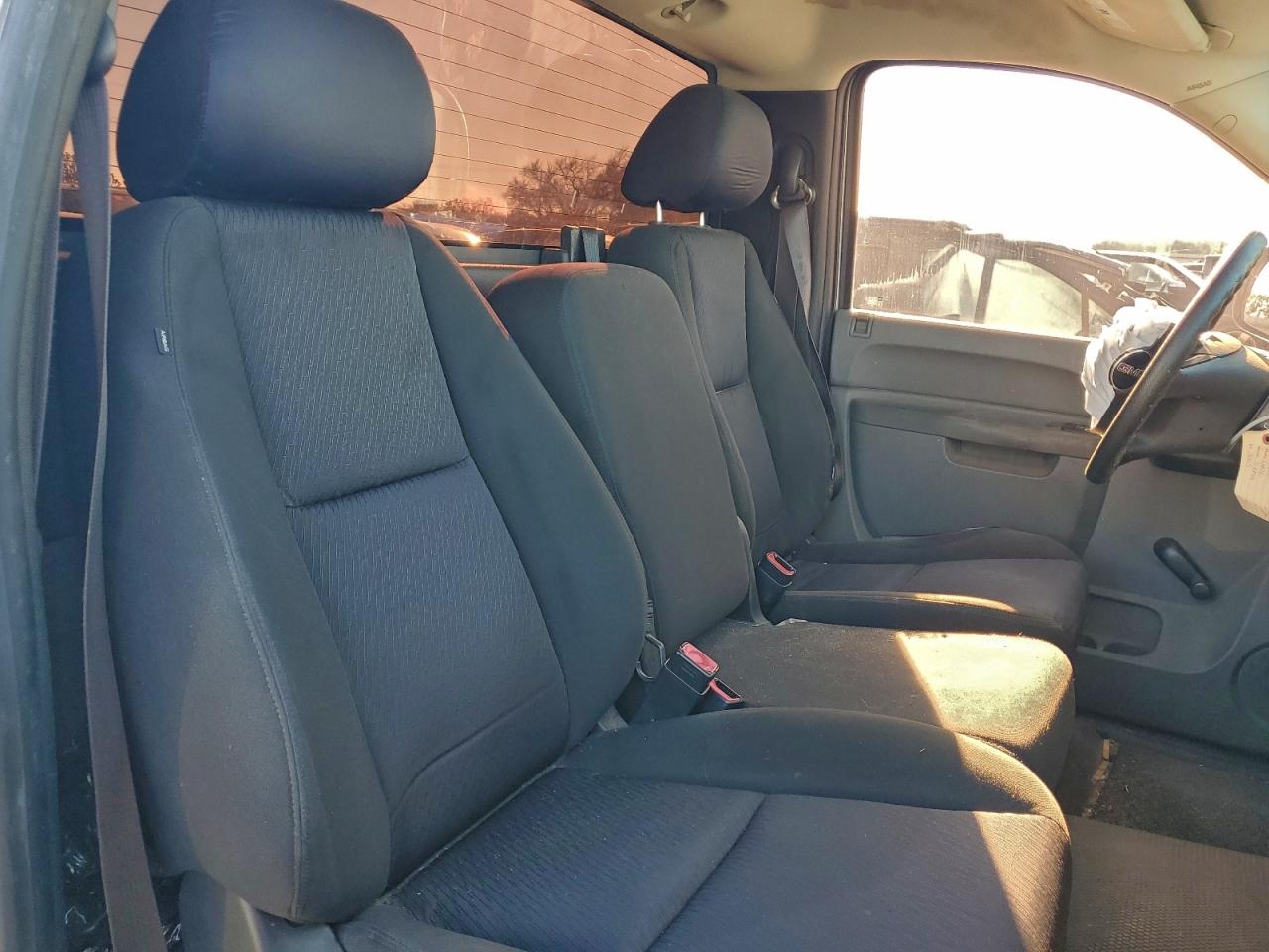 2010 GMC SIERRA C1500 photo 28