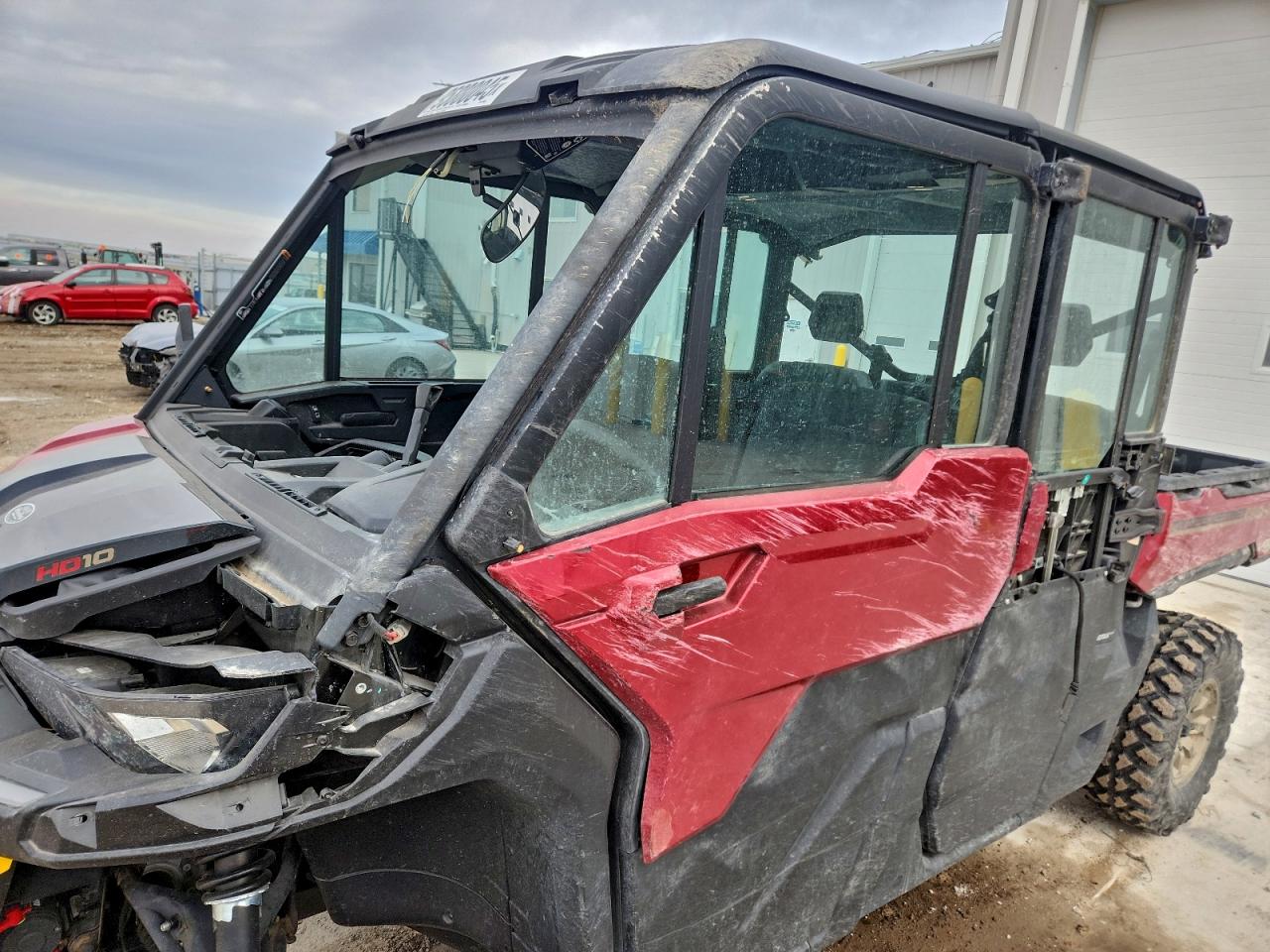 2024 CAN-AM DEFENDER UTILITY VEHICLE photo 9