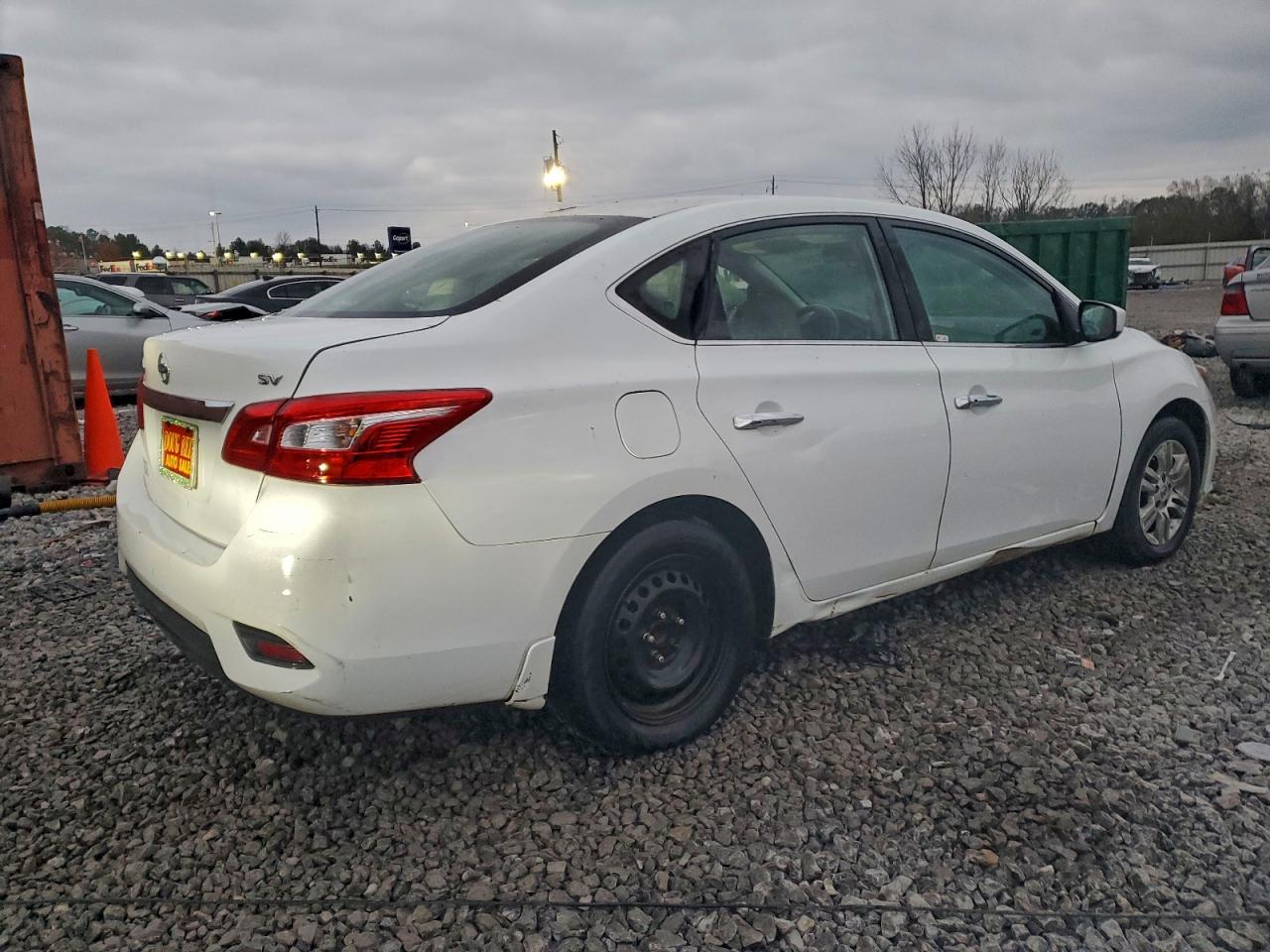 2016 NISSAN SENTRA SV photo 5