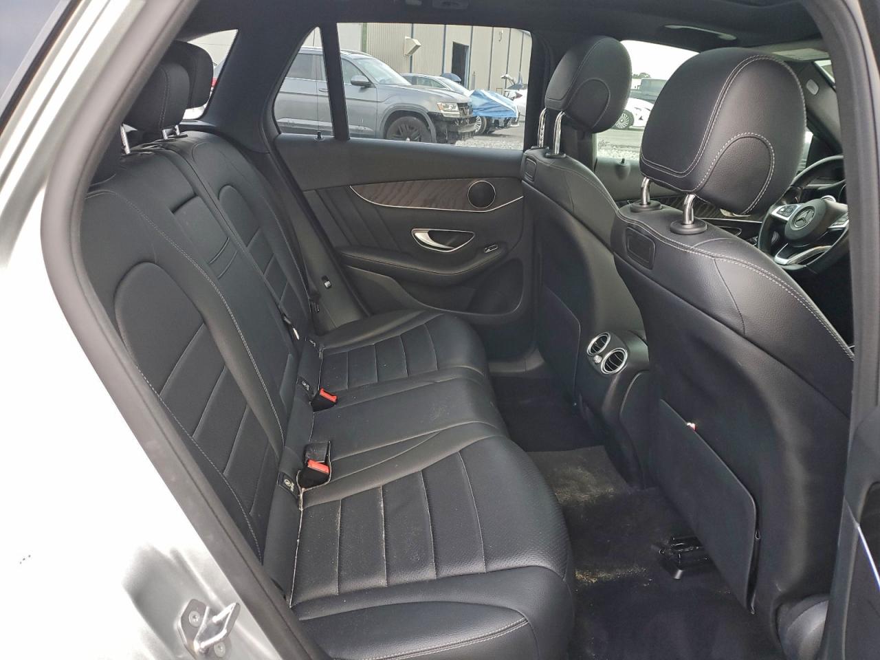 2018 MERCEDES-BENZ GLC 300 photo 11