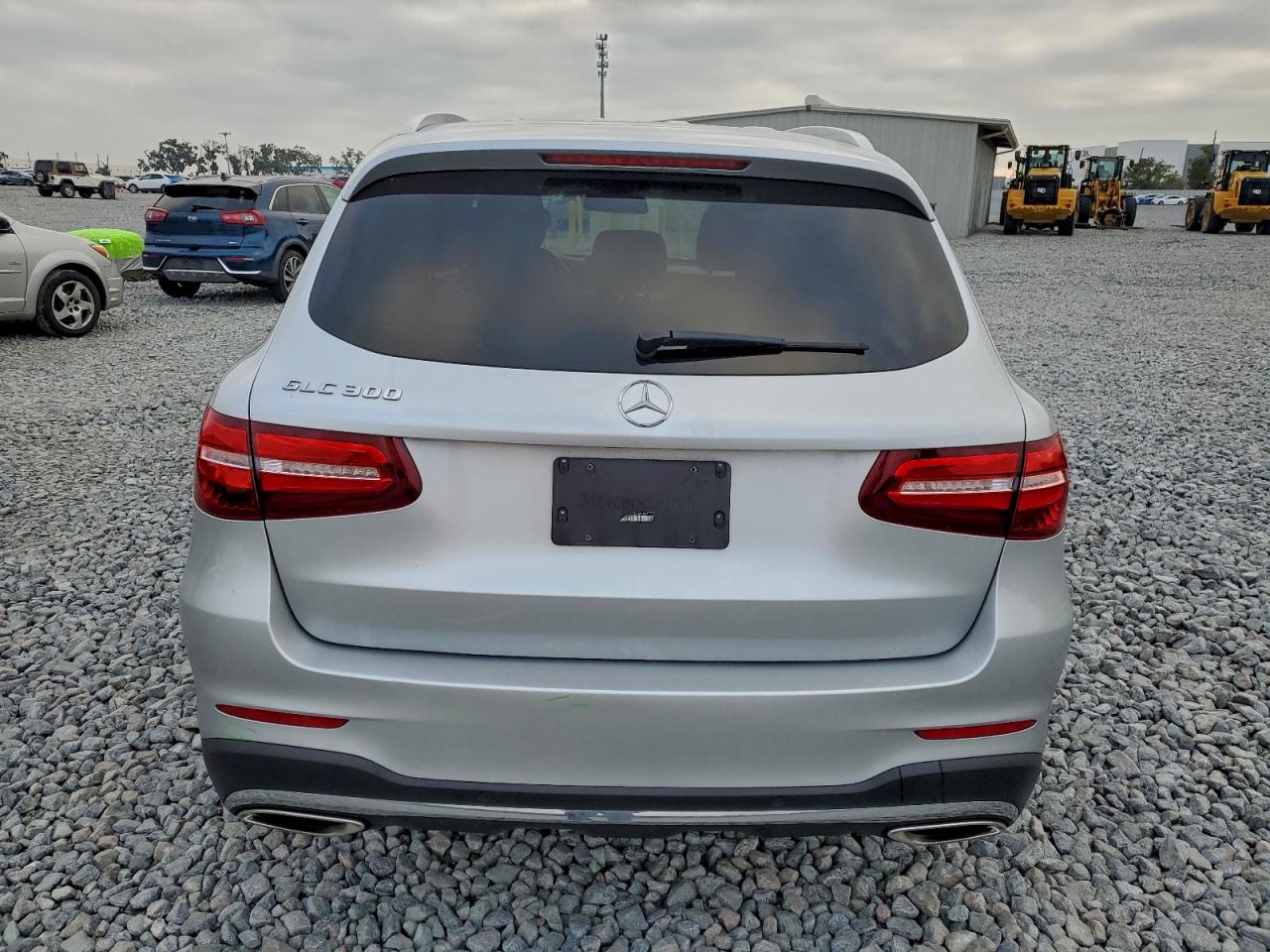 2018 MERCEDES-BENZ GLC 300 photo 6