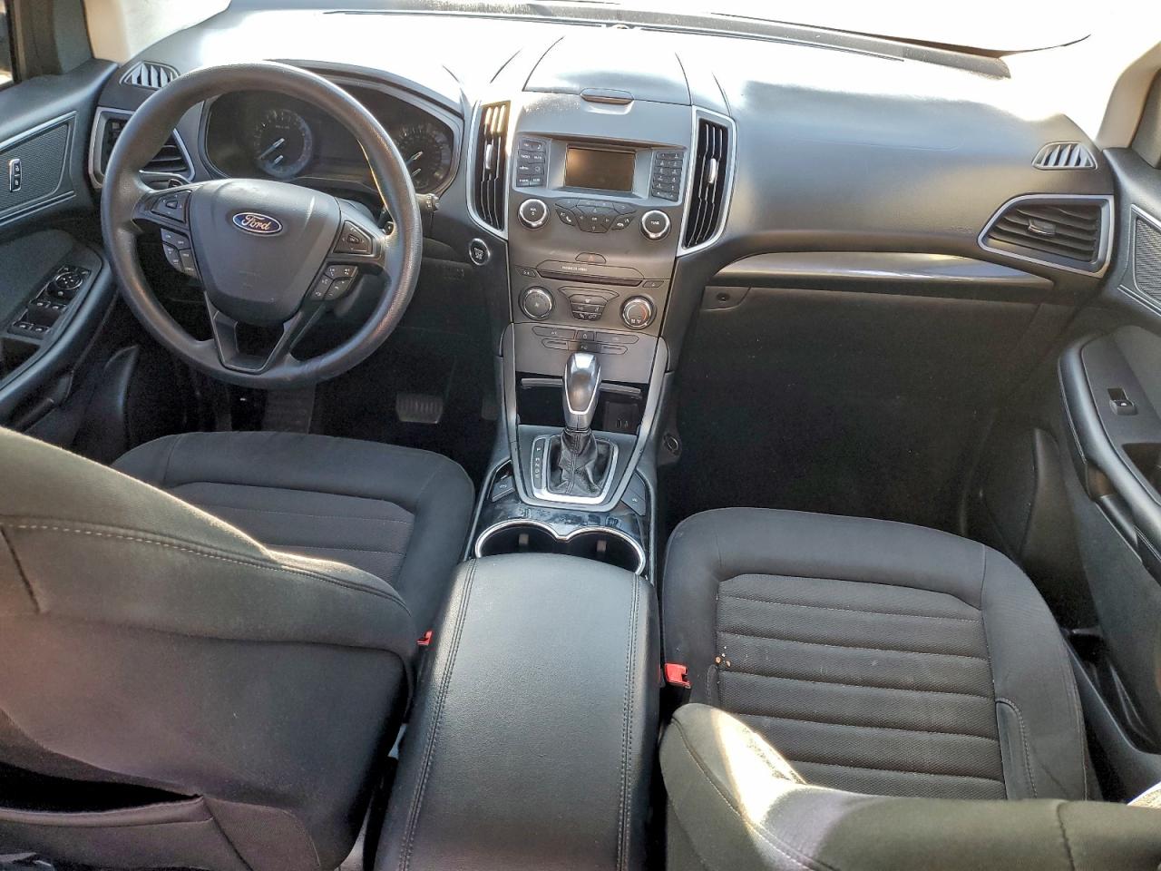 2017 FORD EDGE SE photo 8