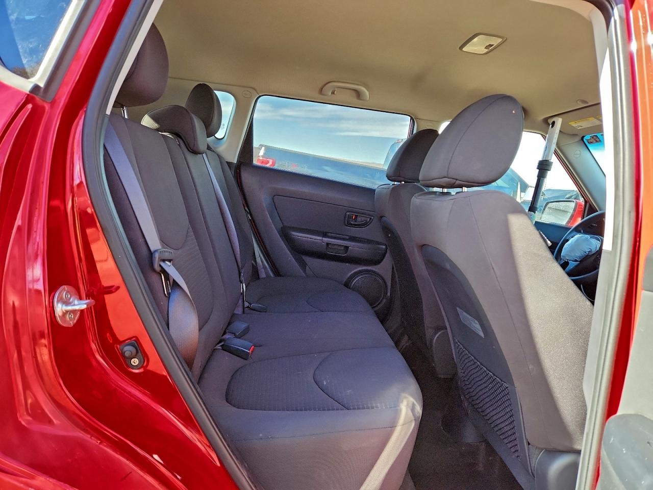 2013 KIA SOUL photo 10