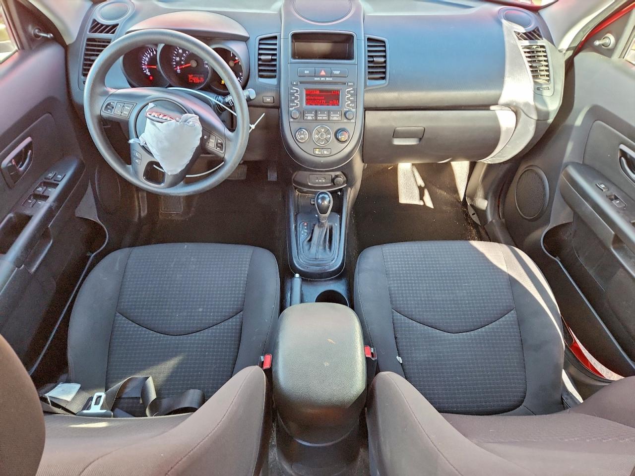2013 KIA SOUL photo 8