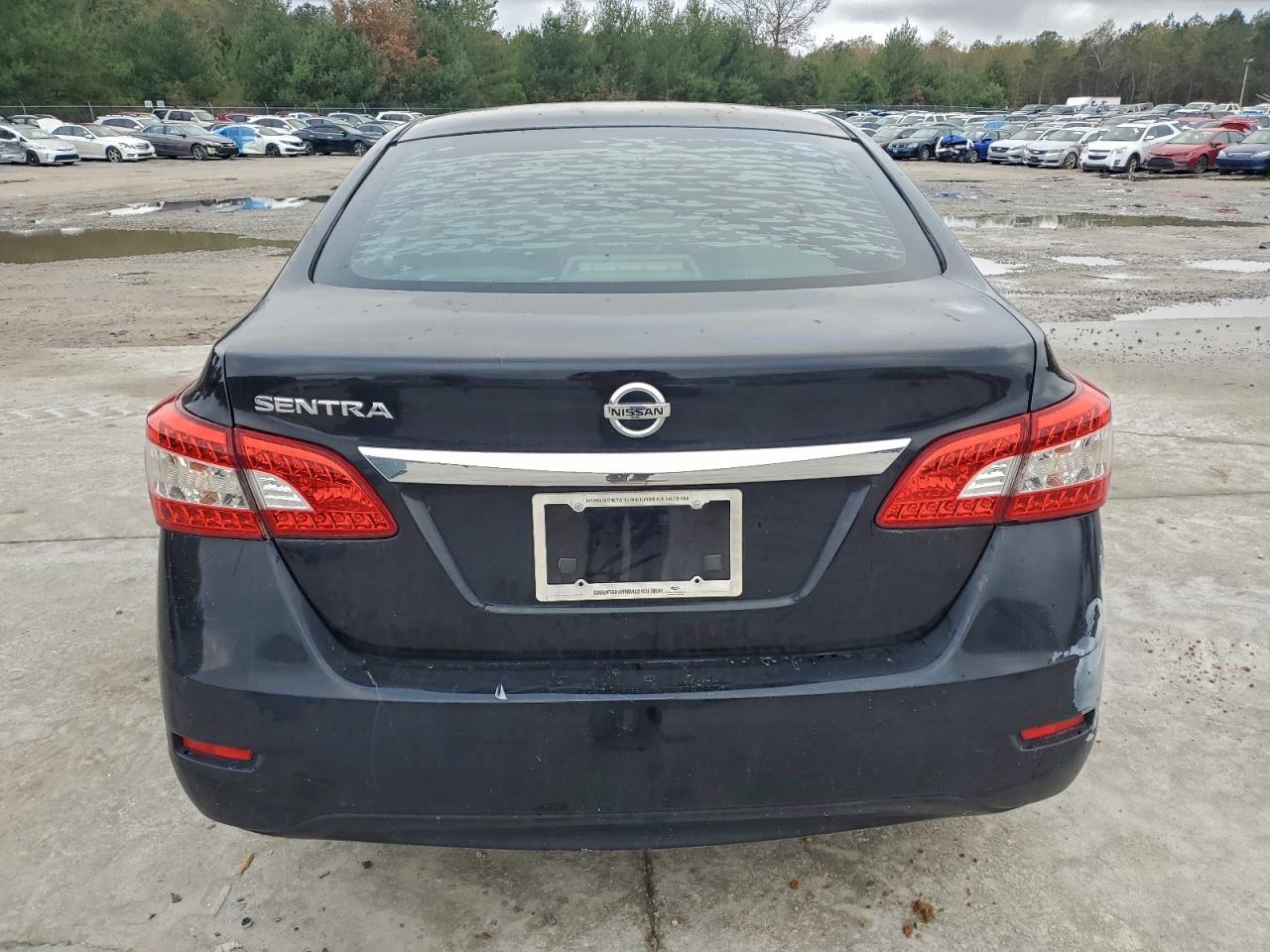 2015 NISSAN SENTRA S photo 11