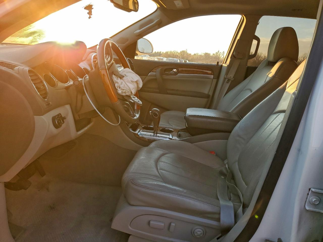 2008 BUICK ENCLAVE CXL photo 25