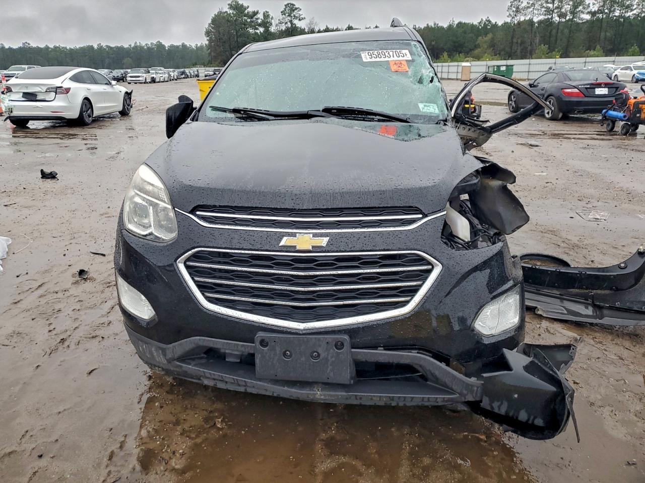 2017 CHEVROLET EQUINOX photo 9