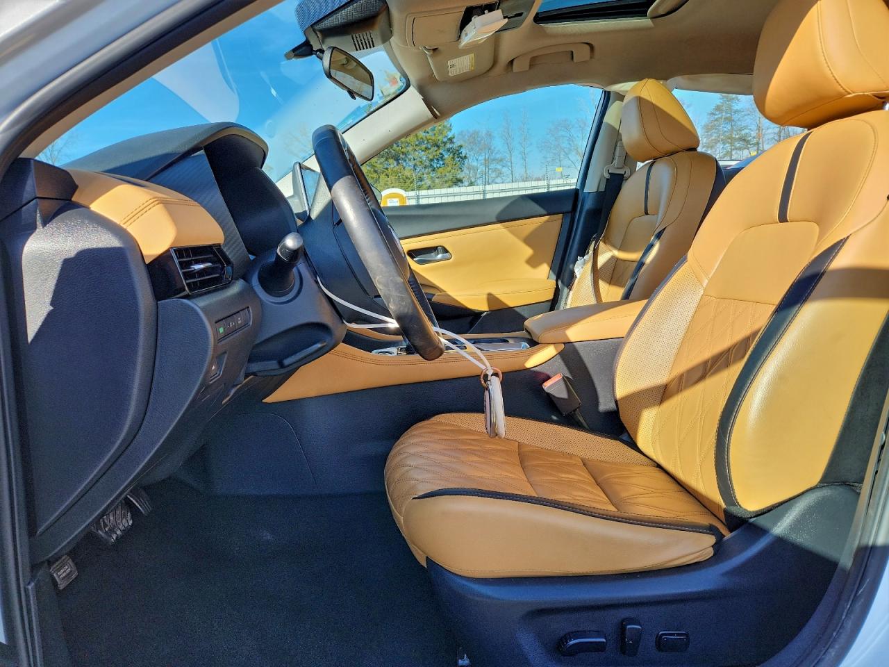 2024 NISSAN SENTRA SV photo 19