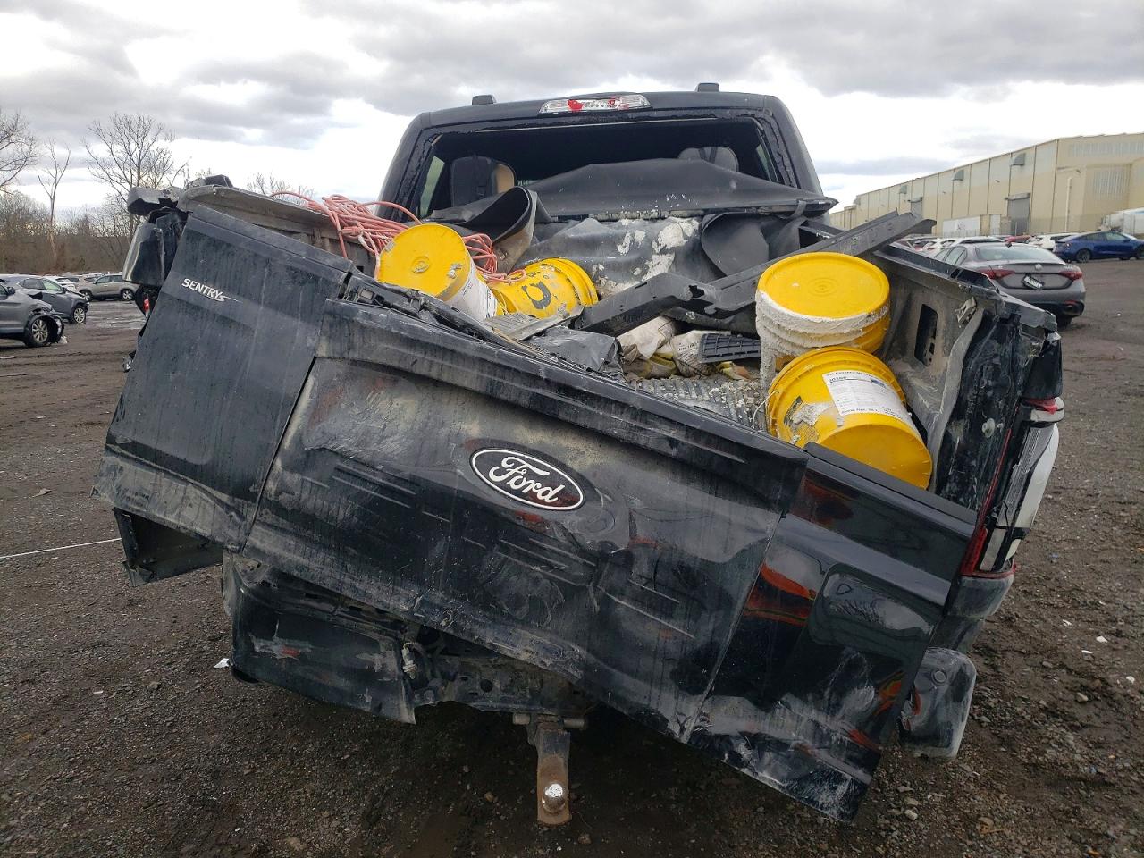 2024 FORD F150 LARIAT photo 16