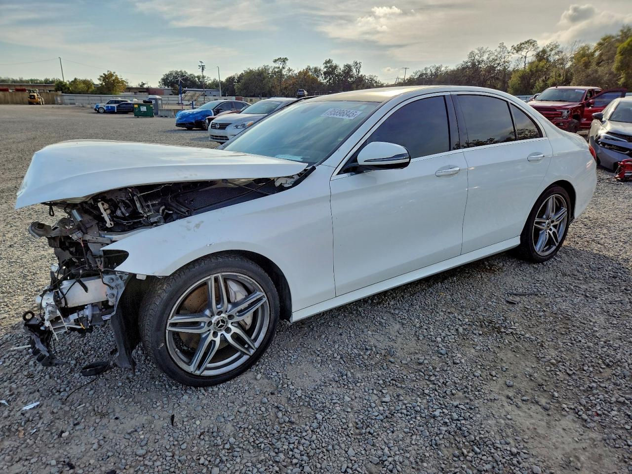 2017 MERCEDES-BENZ E