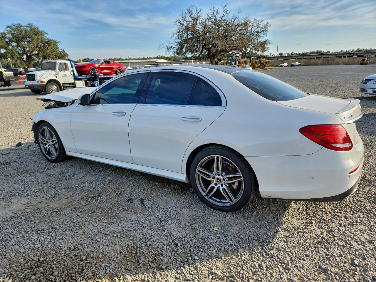 2017 MERCEDES-BENZ E 300 photo 2