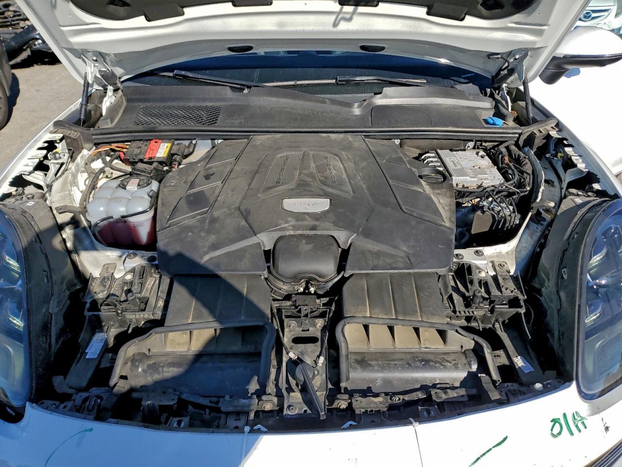 2022 PORSCHE CAYENNE S photo 11