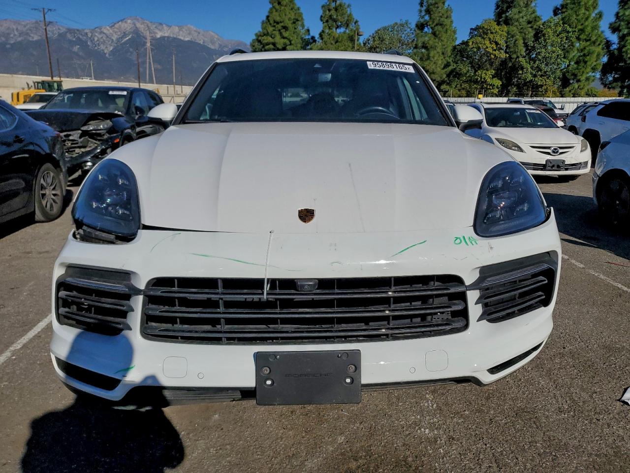 2022 PORSCHE CAYENNE S photo 5