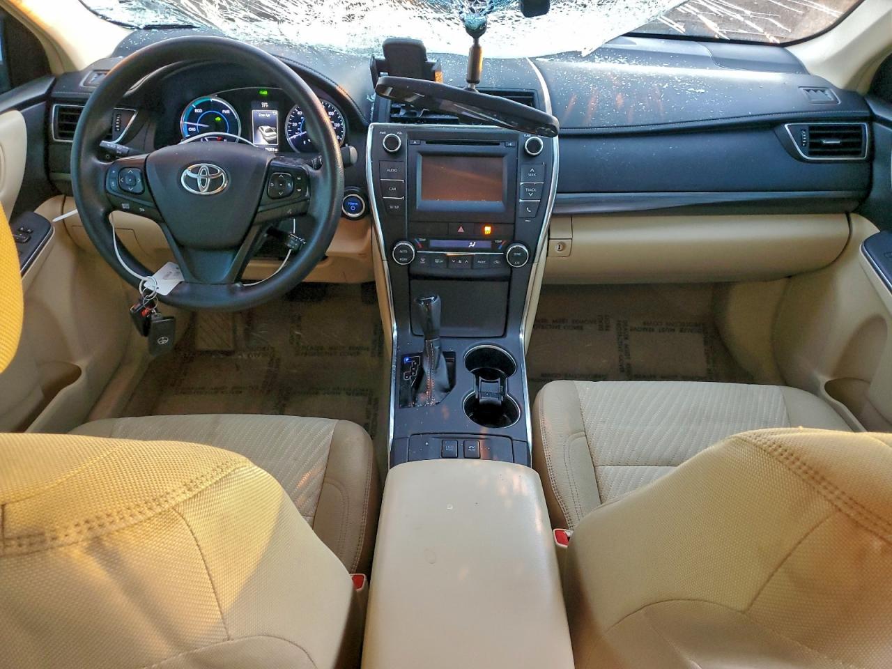 2016 TOYOTA CAMRY photo 15