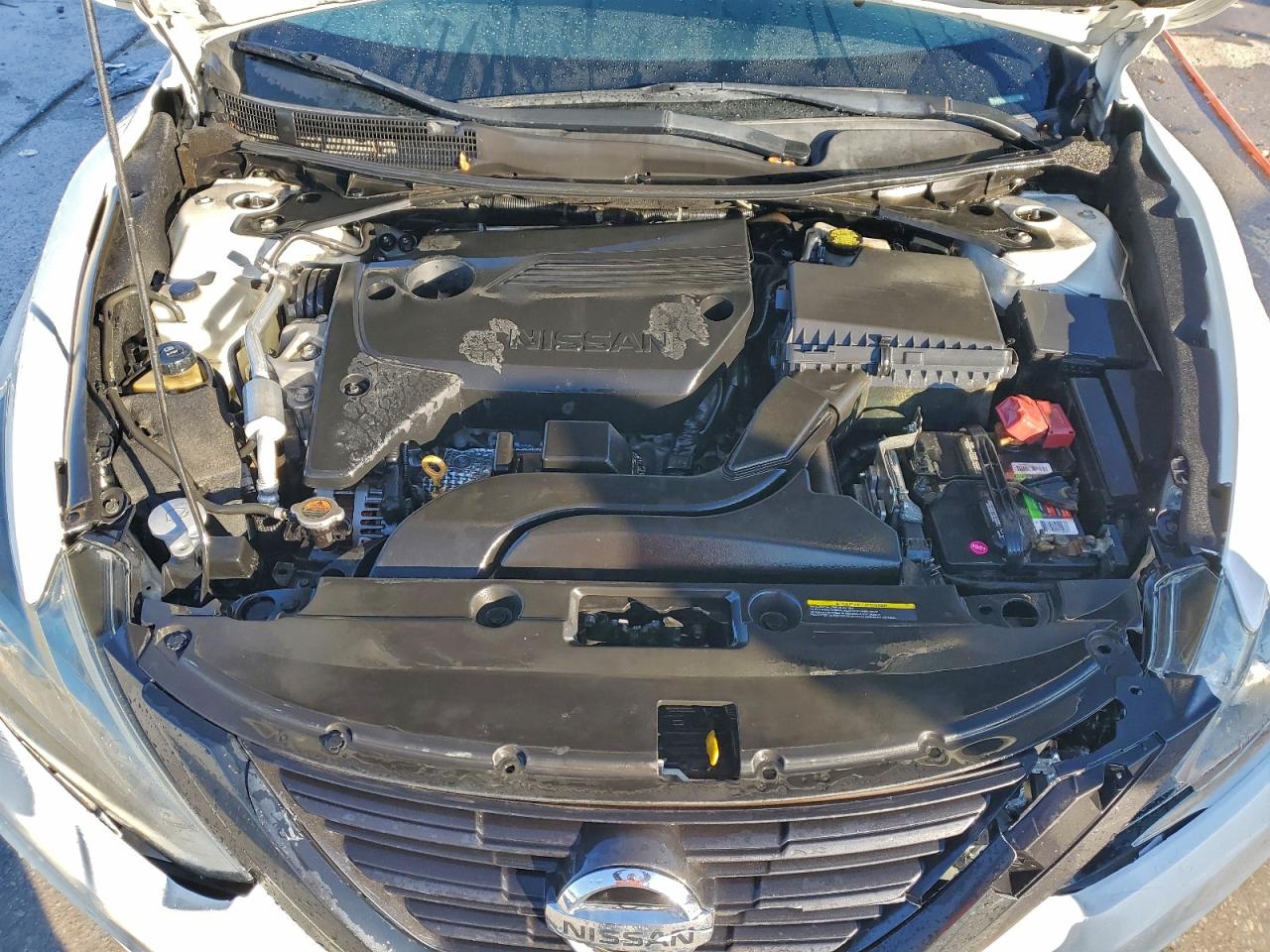 2018 NISSAN ALTIMA 2.5 SR photo 11