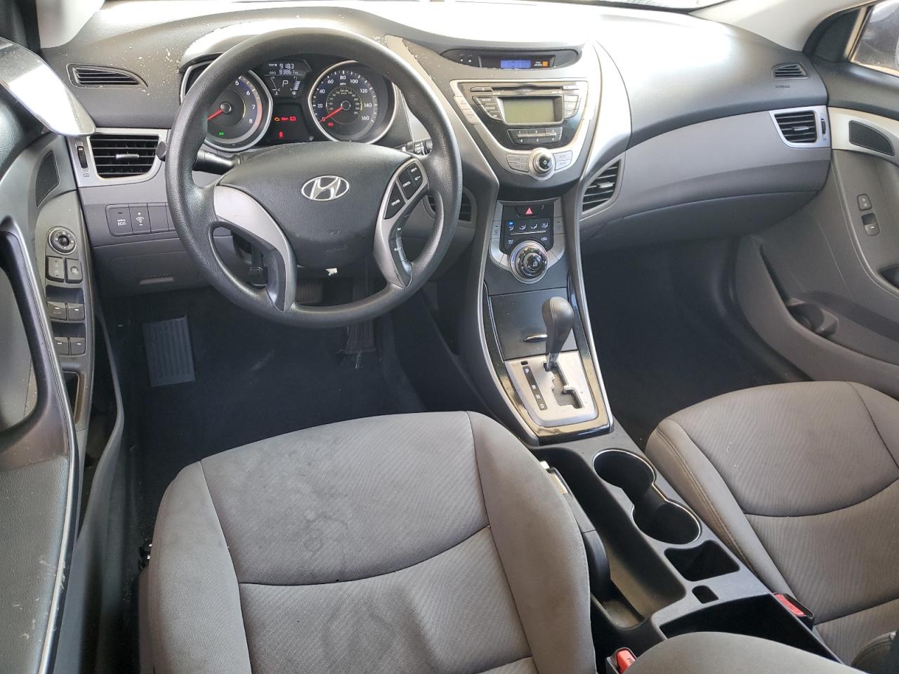 2013 HYUNDAI ELANTRA GLS photo 22
