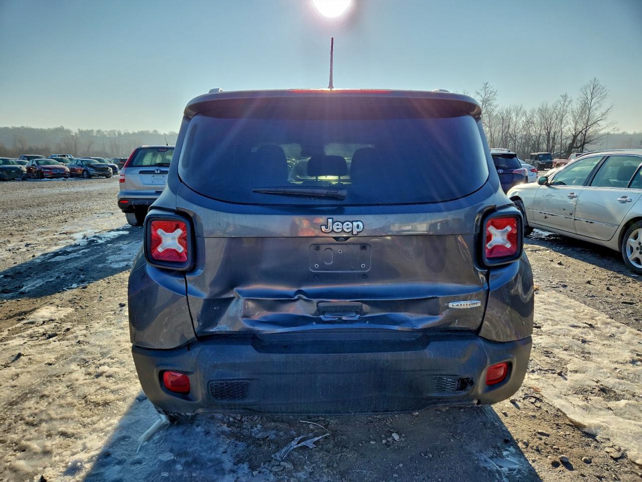 2020 JEEP RENEGADE LATITUDE photo 11