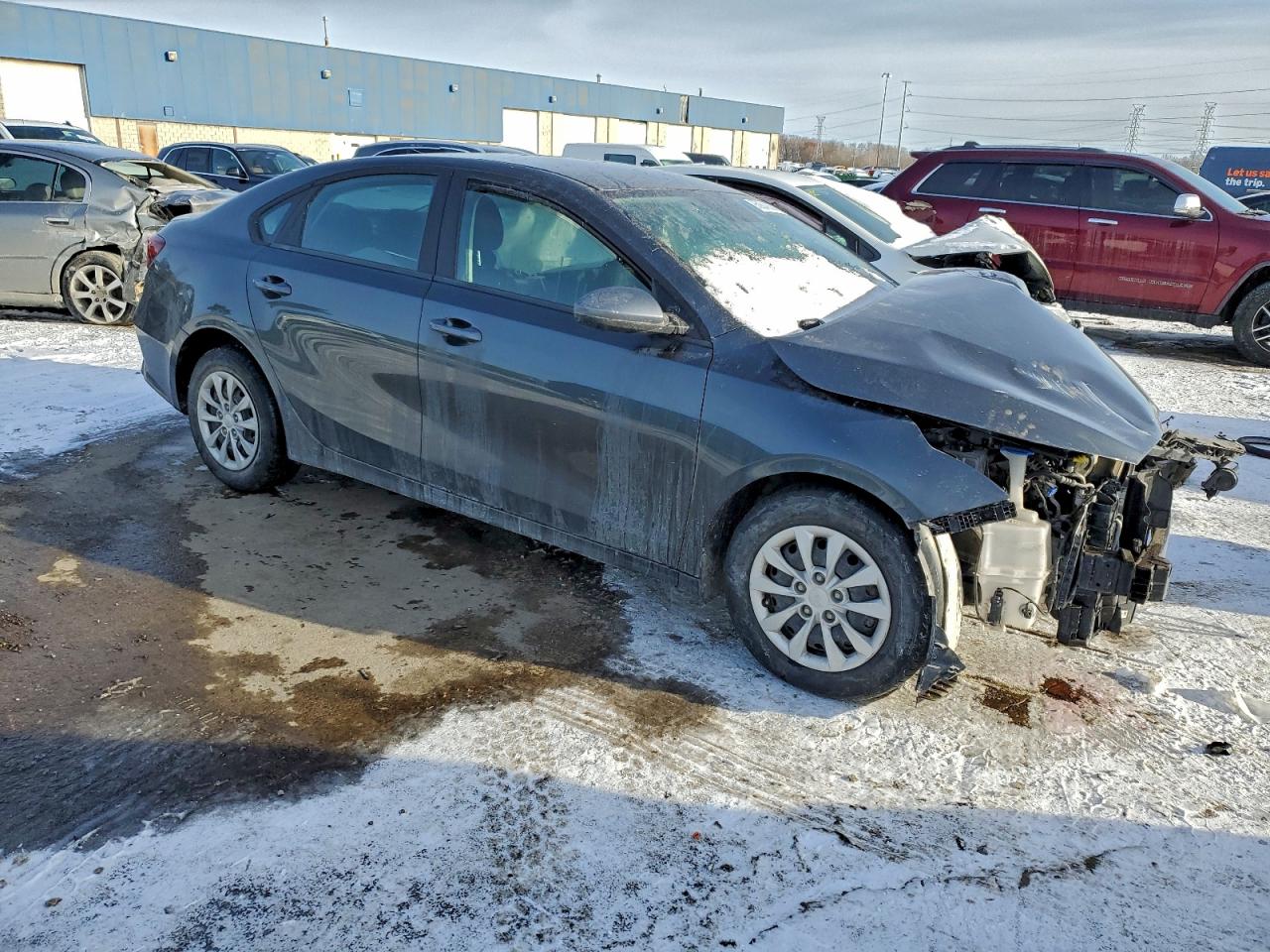 2023 KIA FORTE LX photo 4