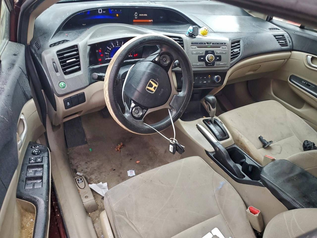 2012 HONDA CIVIC LX photo 8