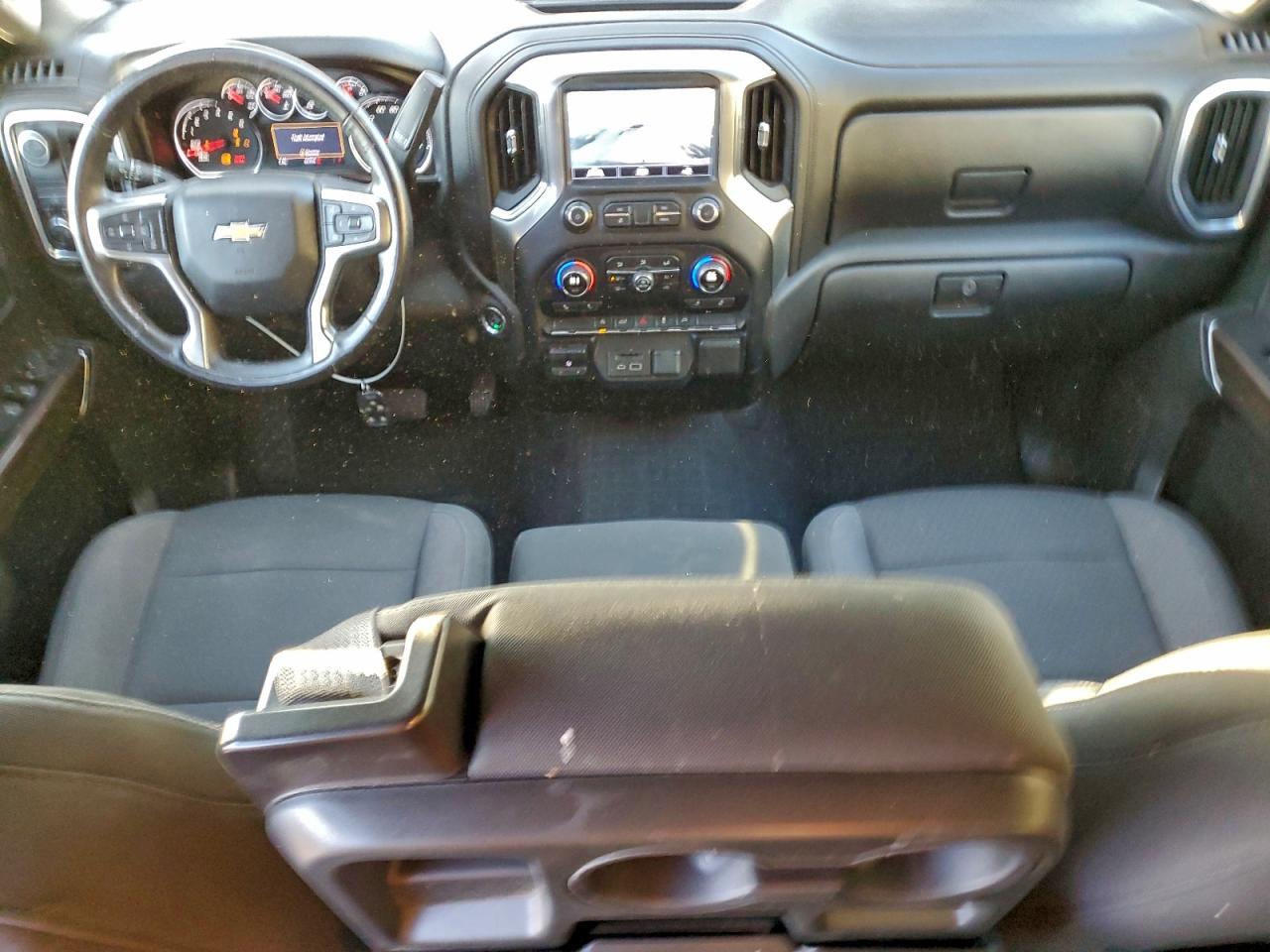 2020 CHEVROLET SILVERADO C1500 LT photo 22